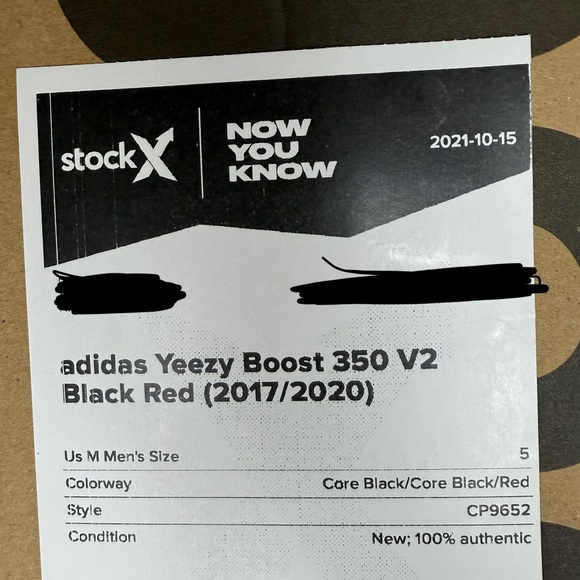 Yeezy Boost 350 V2 | Black Red - Picture 6 of 6
